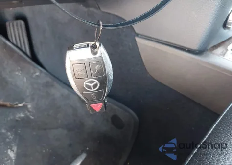 2013 Mercedes-Benz Glk 350 4Matic from USA, damaged, VIN WDCGG8JBXDG105838